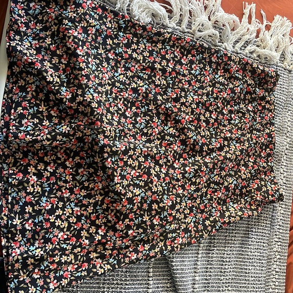 LOFT skirt - Picture 1 of 1